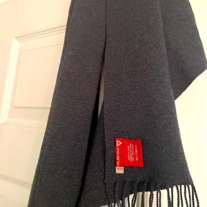GUESS Scarf { Gray